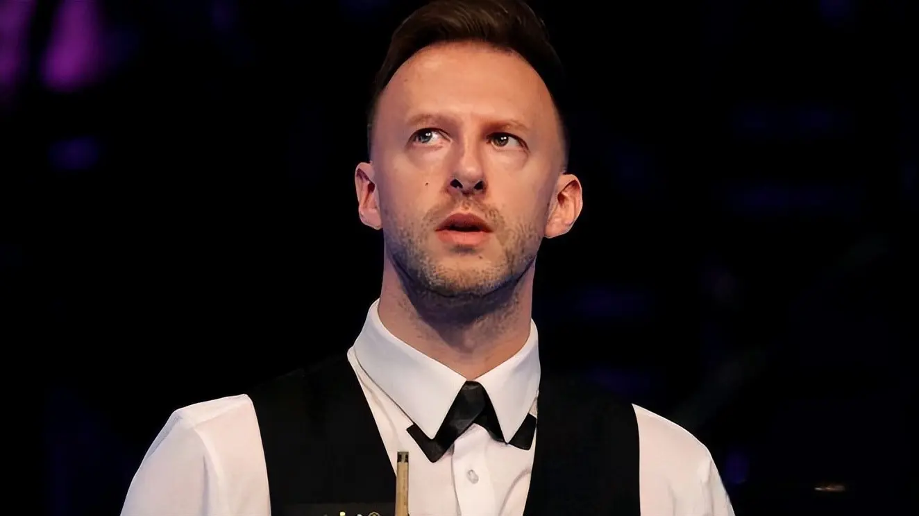 搬到迪拜并, stron, 前六站比赛 搬到迪拜并, stron, 前六站比赛